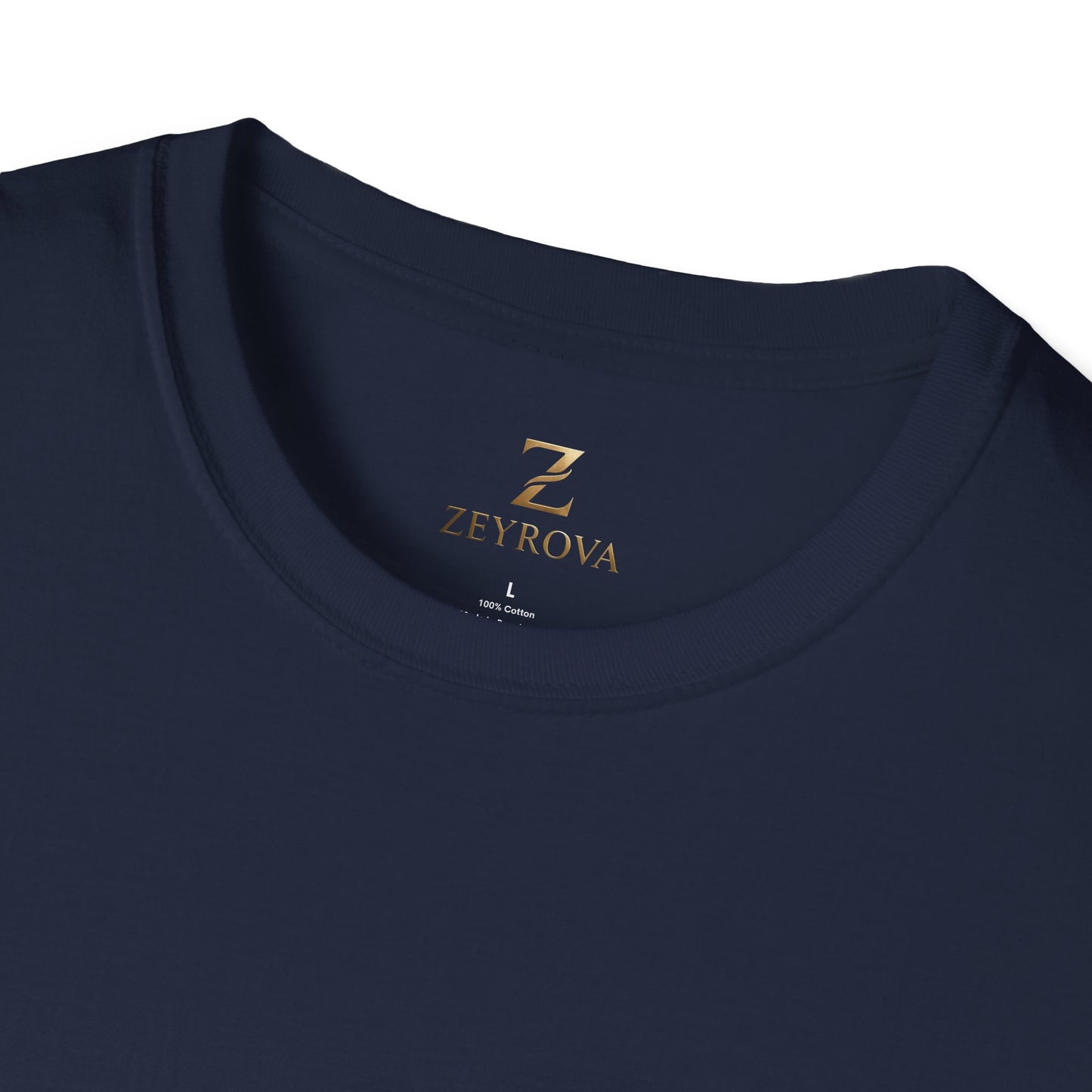 ZEYROVA Signature Tee – Minimal Edition SOFTSTYLE